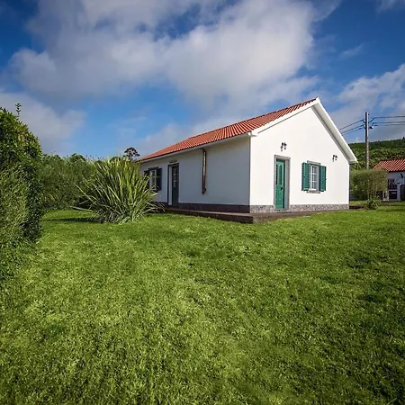 Garden Oasis Holiday home *